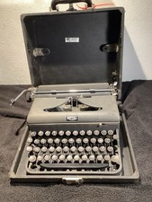 Royal Varsity Manual Portable Typewriter/w Case  Working Vintage 1940’s /w Key thumbnail