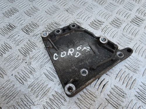 OPEL CORSA D Klimakompressorhalterung 55567925 1.30 Diesel 66kw 2012 32745720