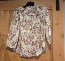 Lauren Conrad Size L Button Blouse Ruffle Collar Pink Purple Floral Cottage
