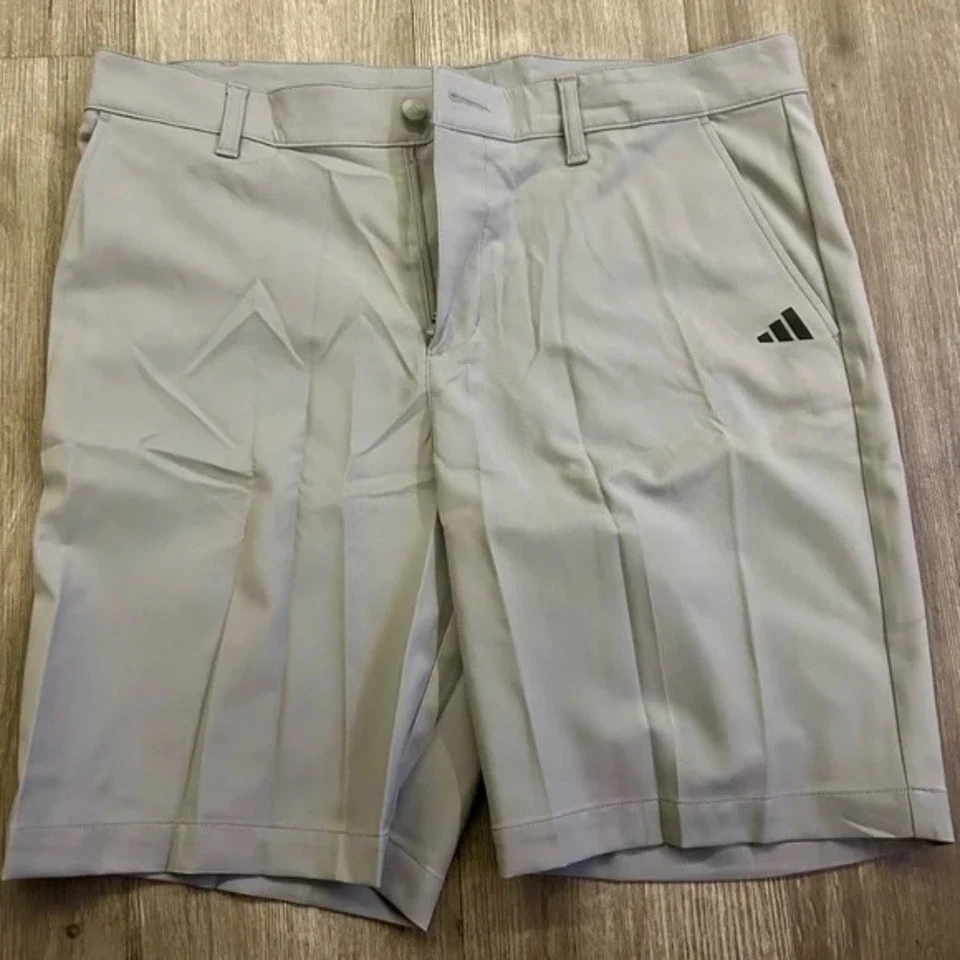 Pantalones Cortos de Golf Adidas ADI Para Hombre Gris con Negro Talla 34 Nuevos Con Etiquetas Foto 3 de 4