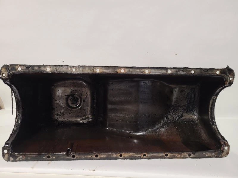 Oil Pan 7.3L 8-445 Diesel Fits 83-94 FORD E350 VAN 1732769 - Image 2 of 4