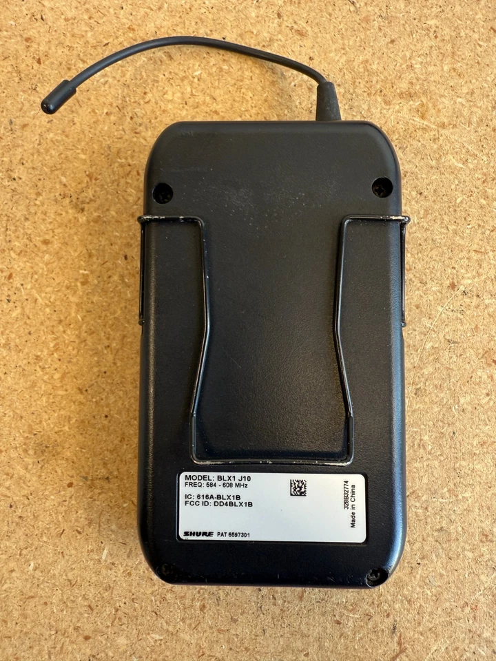 Shure BLX4 J10, BLX1 J10 kabelloses Mikrofonsystem + PG30 Headset - getestet - Bild 4 von 4