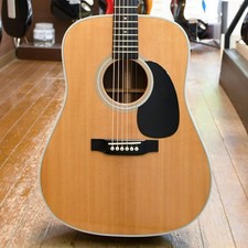 Martin D-28 Natural 2004 Legendary Rosewood Acoustic Guitar