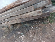 Reclaimed oak Beams, All Sizes And Lengths Available.