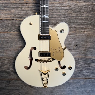 Gretsch G6136-55 Vintage Select Edition '55 Falcon Hollow Body Vintage White