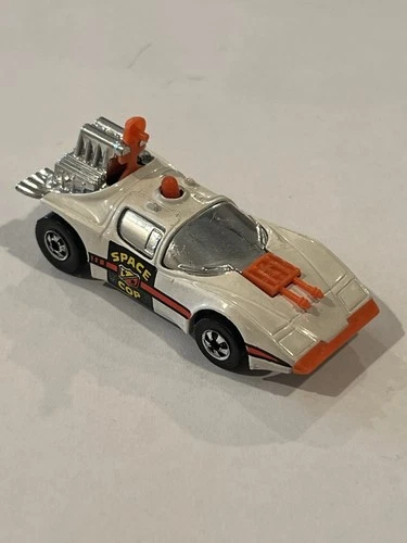 Vintage 1979 Hot Wheels Mainline Science Friction Space Cop Mint Loose