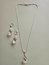 Halskette 925 Silber mit Swarovski-Anhänger und Ohrringen; neu