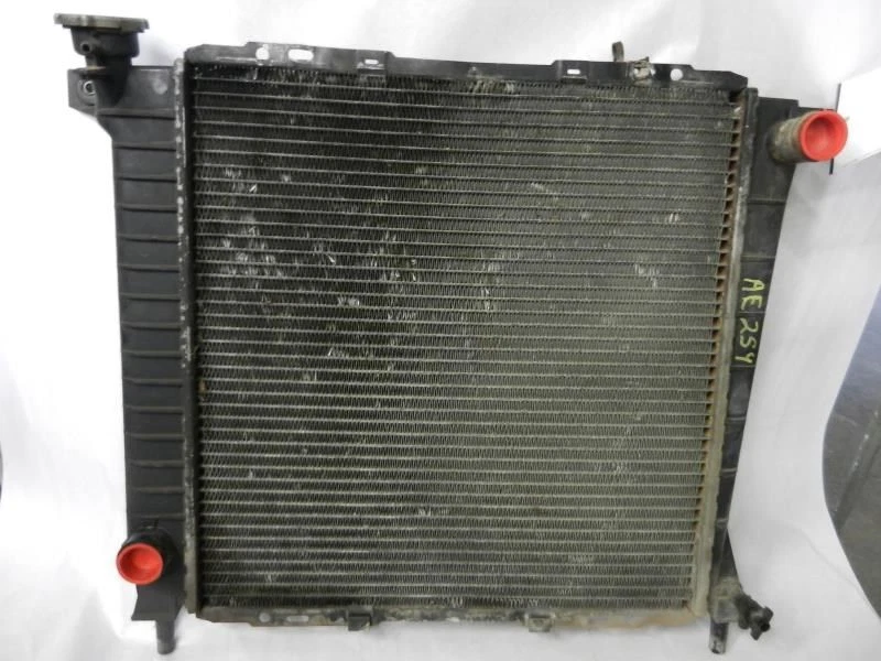 Radiator Without AC Fits 91-94 EXPLORER 496567 Foto 2 de 4