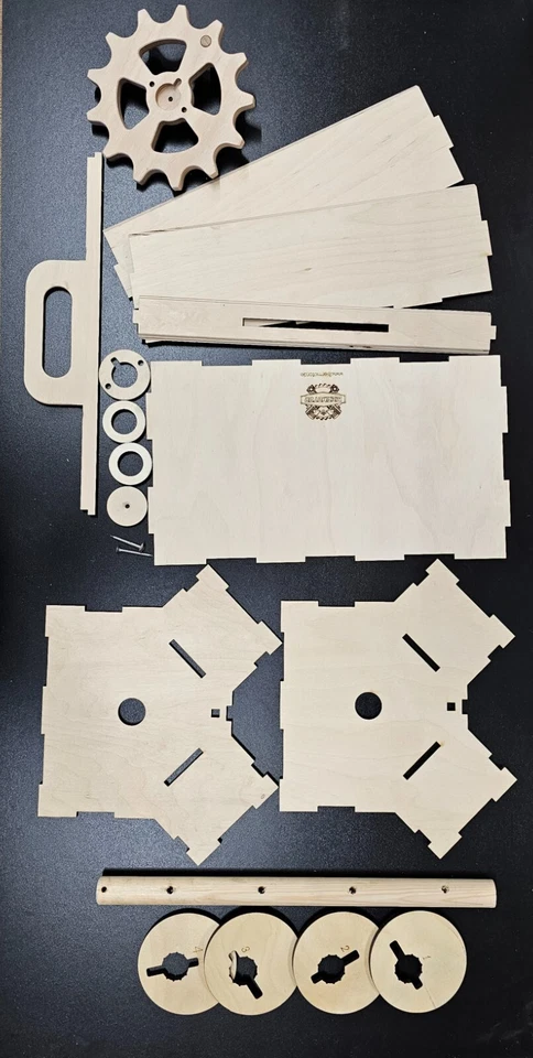 NEW !KIT! V8 beer engine including engraving.  Beer Crate, Men Gift - Image 2 of 4