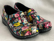 KLOGS "Mission" Patent Leather Muti-Colored Floral Adorable Clogs US Sz 7M EXC 