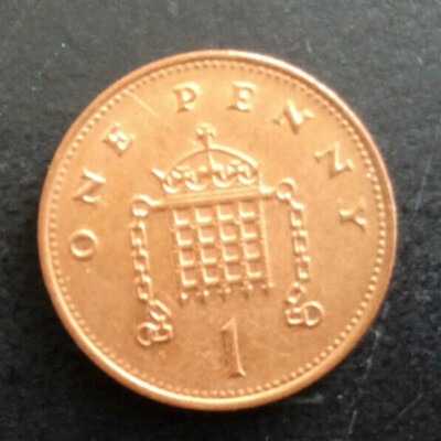 イギリス　1ポンド　ピエフォー　1999年 UK / GB 1999 One Penny 1p 1 Pence Decimal Collectable LUCKY