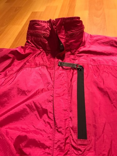 REI ELEMENTS RAIN JACKET COAT KIDS SIZE XL EXTRA LARGE FUCHSIA FULL ZIP NYLON - Picture 3 of 12
