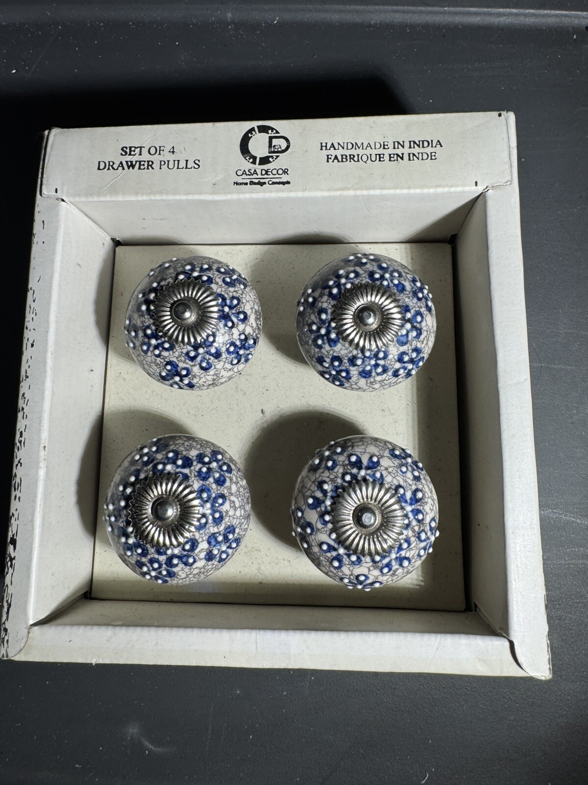 CASA DECOR CERAMIC Drawer Knobs / Pulls Set of 4 NEW in box.  HANDMADE in India!