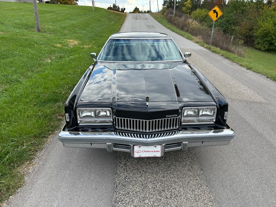 1978 Oldsmobile Toronado  - Image 3 of 4