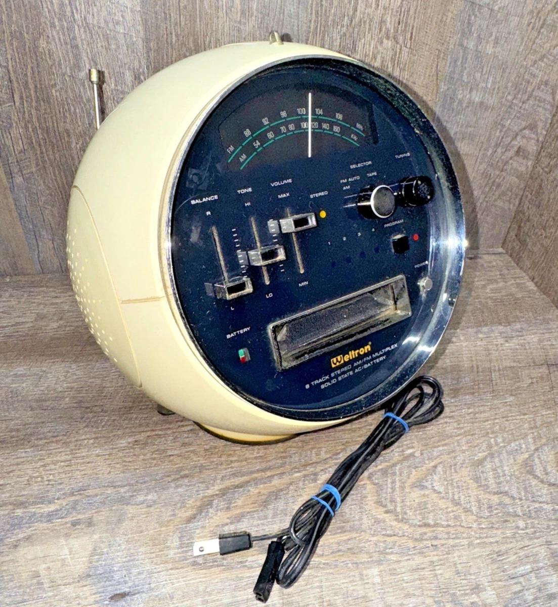 WELTRON ウェルトロン　8トラック Weltron(ウェルトロン) 70年AM/FMラジオ 8トラックプレーヤー 2001