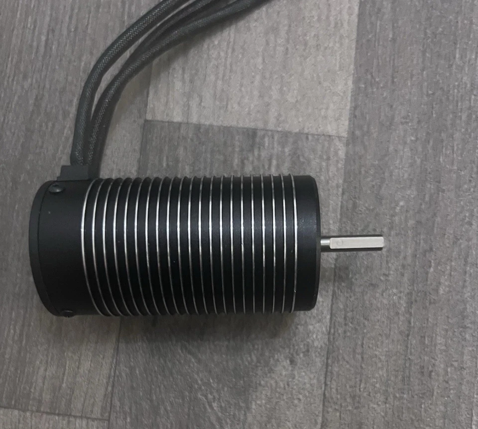 Traxxas Brushless Motor 2000KvTRX3483 SLEDGE, Maxx Slash, RichtigStabil Motor. - Bild 3 von 4