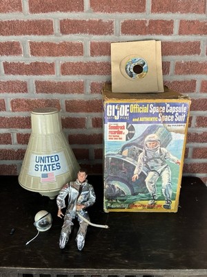 Official Space Capsule & Astronaut Space Suit ORIGINAL GI Joe 1966