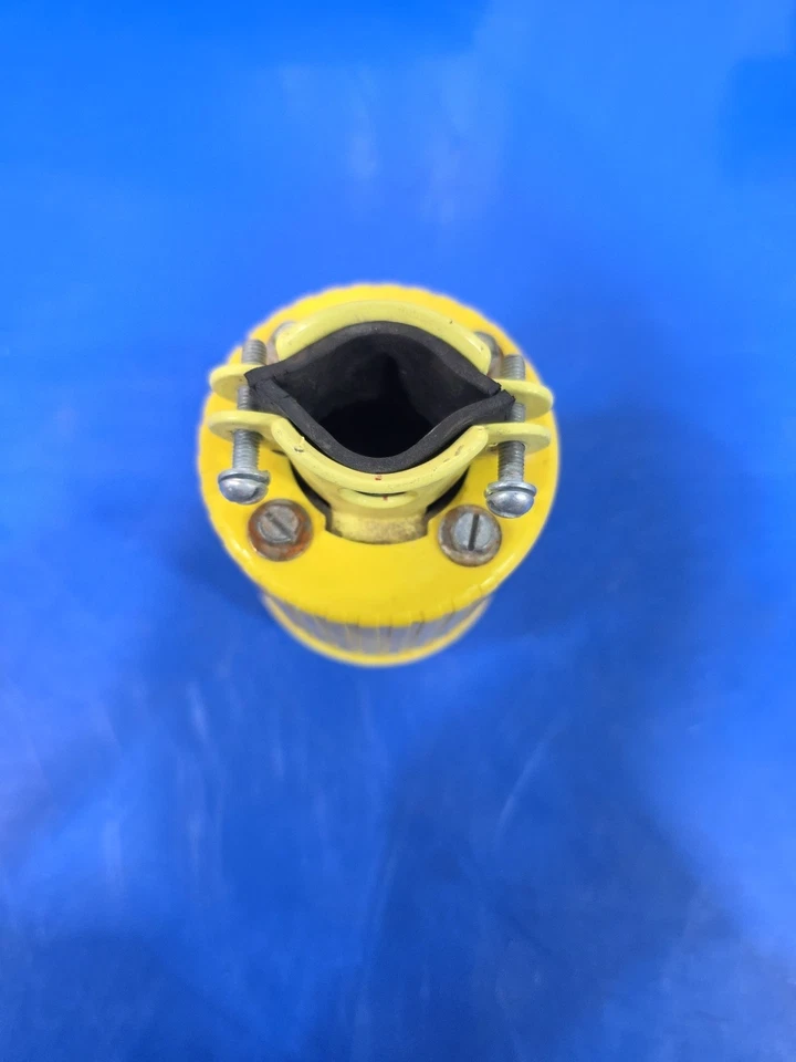 Hubbell HBL26419 60A 600V 3 Pole 4 Wire Power Plug - (works W/ Hbl26418) - Image 3 of 4