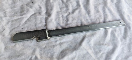 KM-822 Vorrichtung, um die obere Steuerkette beim Motor 25DT zu spannen