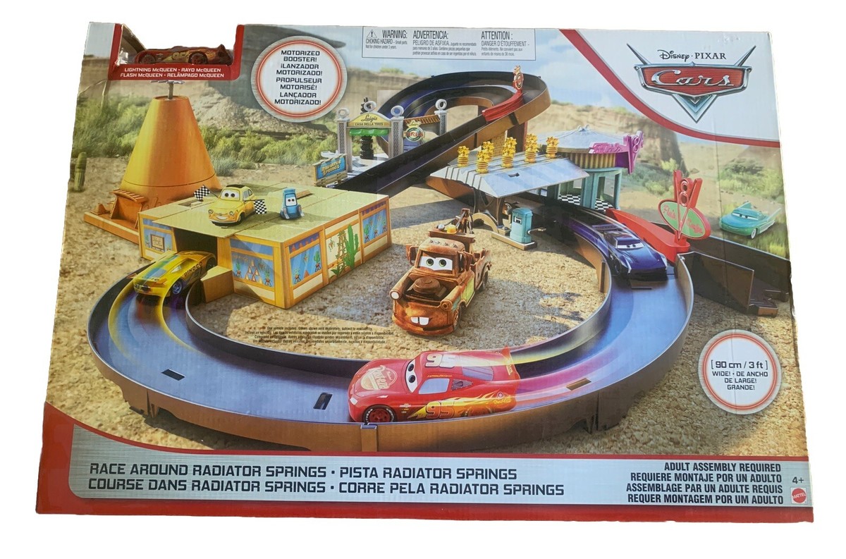 New! Disney Pixar Cars Race Around Radiator Springs Playset