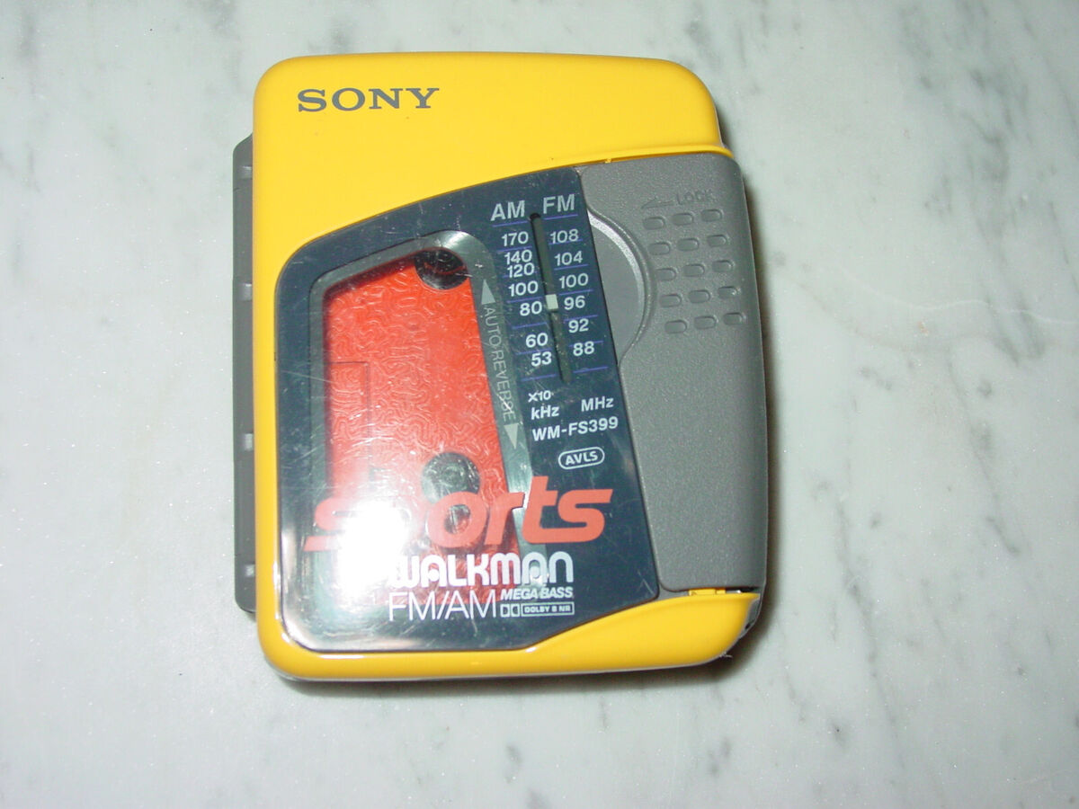 Vintage Sony Sports Walkman WM-FS399 Cassette Player AM FM Vintage Sony Sports Walkman WM-FS399 Cassette Player AM FM