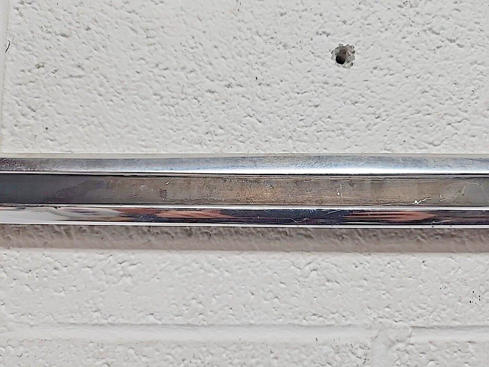 Комплект отделки верхней панели подъемной двери для правшей/левых 1976-80 Plymouth Volare универсал (Bin39) - Изображение 3 из 4