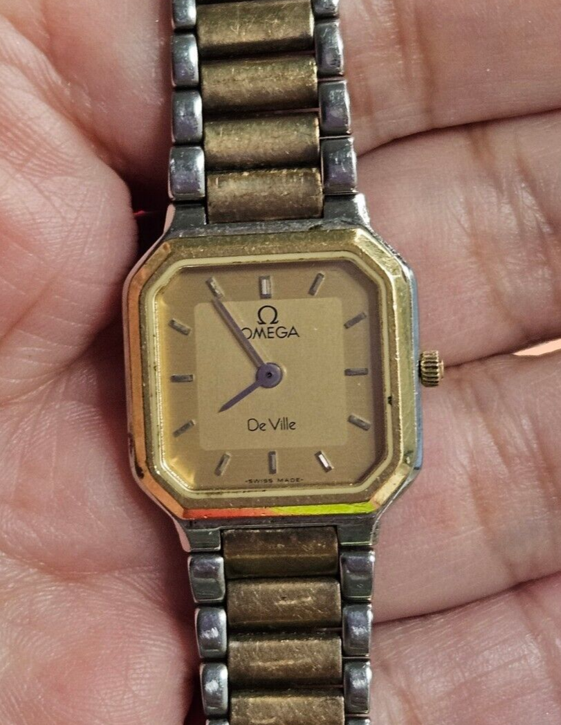 Omega De Ville 1450 Quartz Gold Dial Watch Ladies Stainless Steel