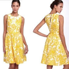 Eliza J 2 Xs Wow Mustard Yellow Paisley dress Pleated Sleeveless Excellent Chic