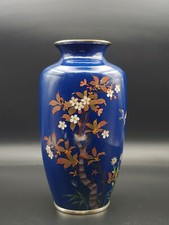 Jarrón artístico vintage japonés Cloisonne esmalte con cuerpo plateado flores azahar