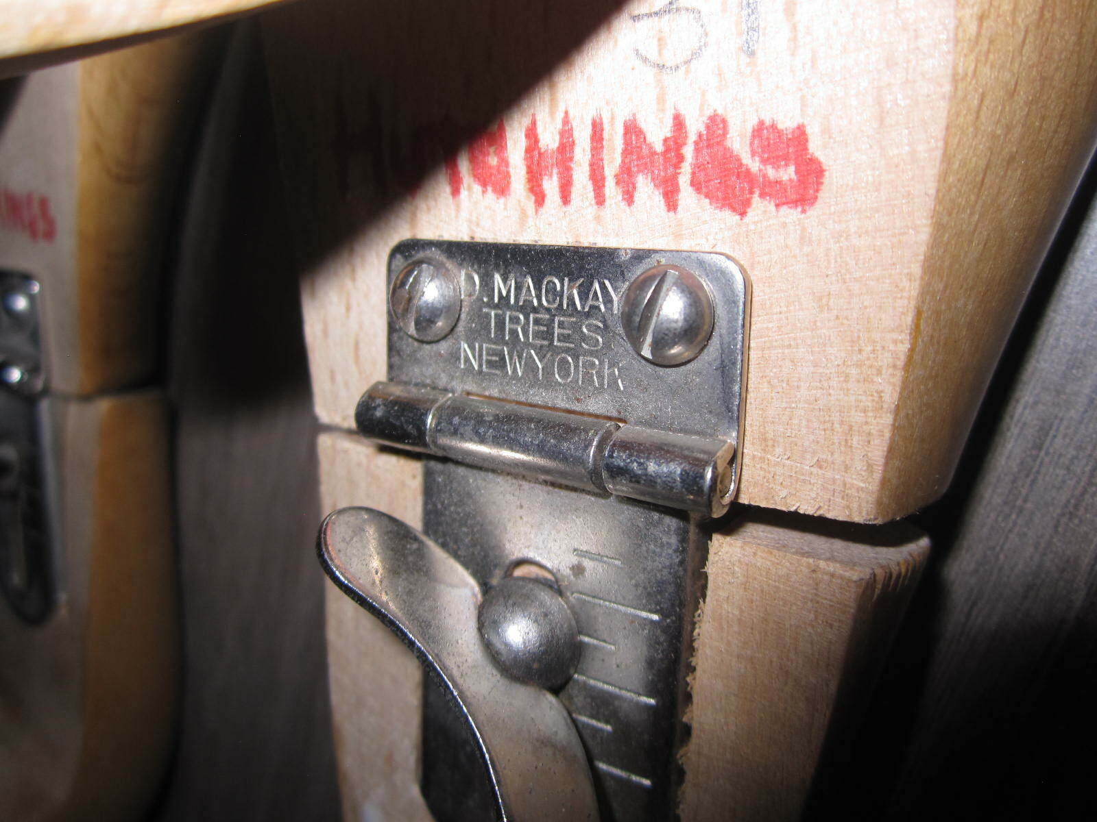 Vtg Abercrombie & Fitch D. Mackay adjustable wooden shoe trees, ladies' size 6C