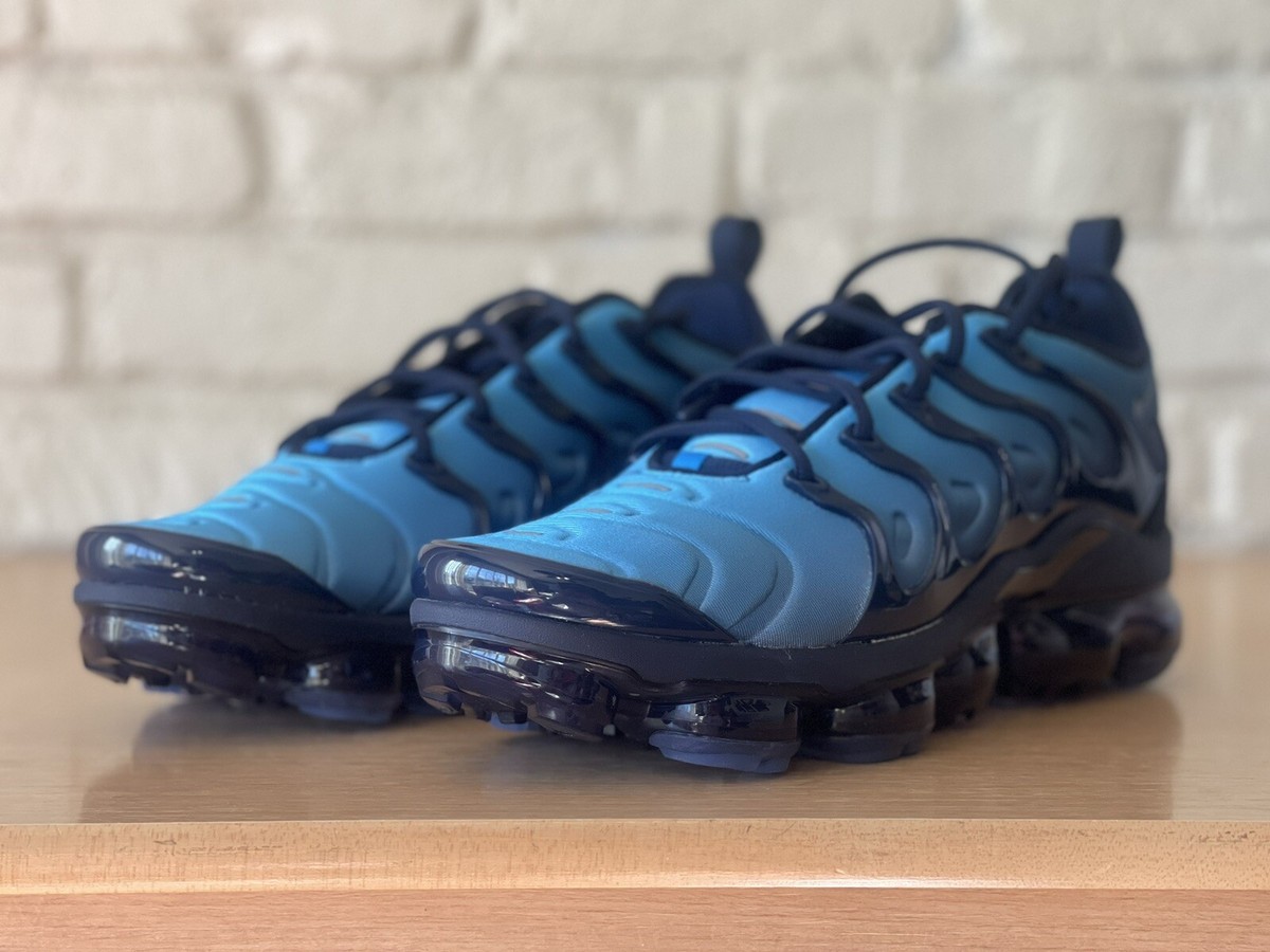 ?NIKE AIR VAPOR MAX PLUS PHOTO BLUE SIZE 11 SKU# 924453-401 READY TO SHIP!? Nike Air VaporMax Plus Photo Blue Obsidian Black Shoes  main image 2