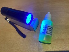 Air Con Leak Detection Dye - 10 Ml UV Dye & 9 Led Torch -  FREE BATTERIES