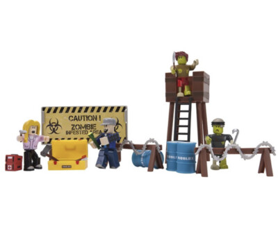 Roblox Zombie Attack Large 20 Piece Set Includes Exclusive Virtual