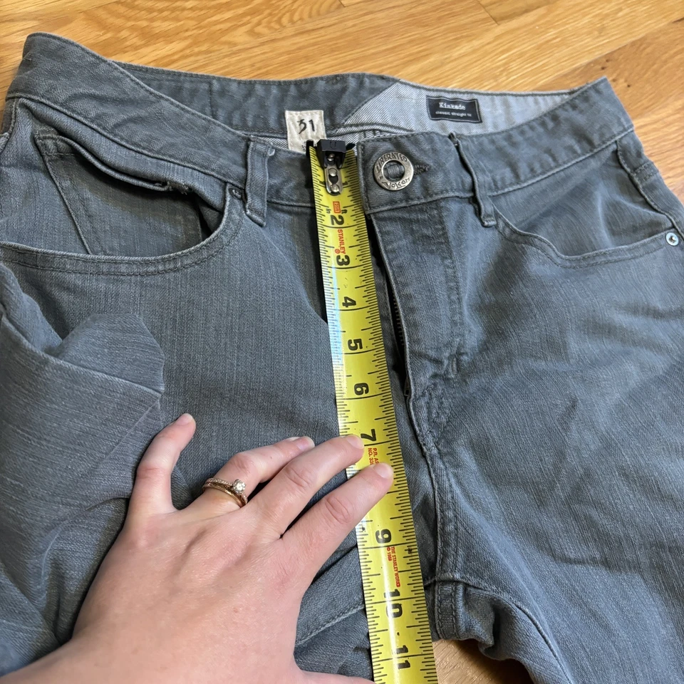 Volcom 31x28 Kinkade Cuffed Modern Straight Distressed Gray Stretch Jeans Denim - Image 4 of 4