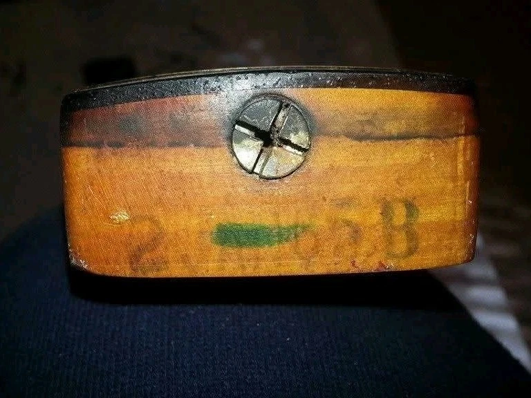 Picture 11 of 24