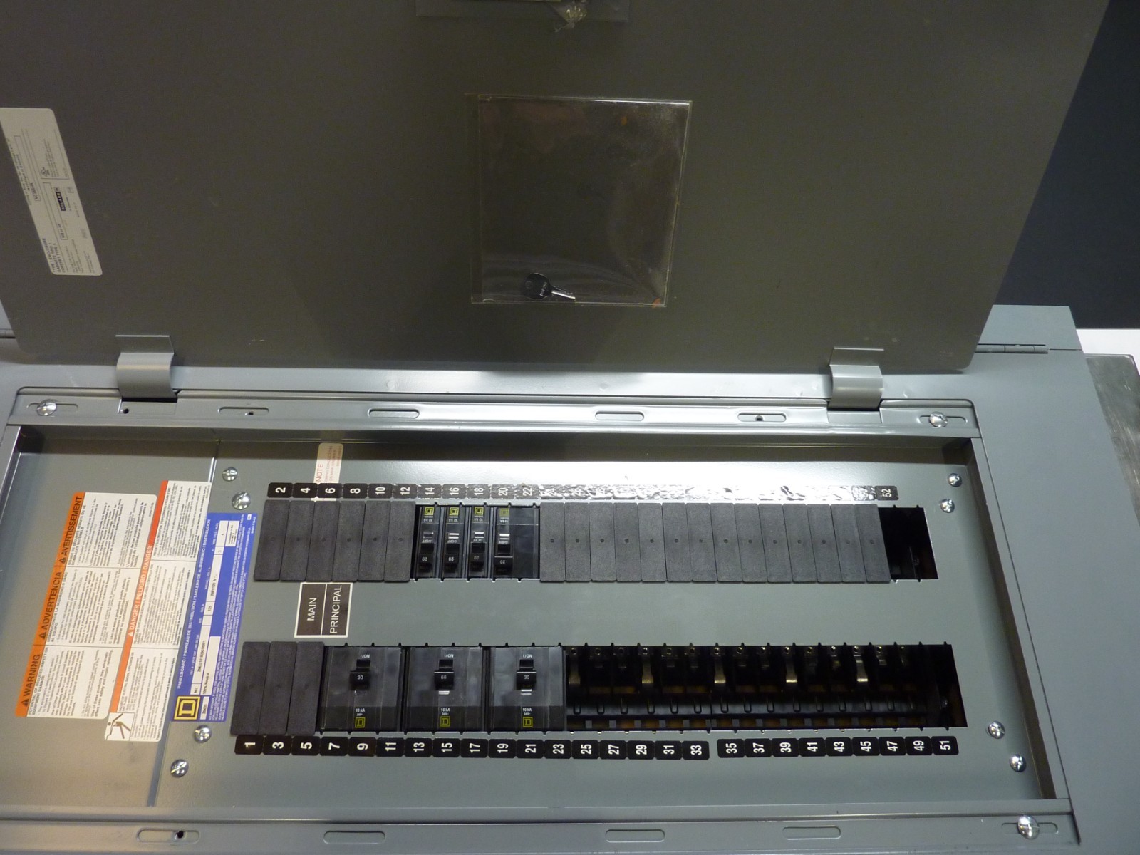 Square D NQ/ NF Box-54 MH38BE Panelboard -NC38SHR Ser-E3 125A 208Y/120V (31289)