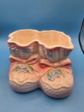 Vintage 1987 Relpo ceramic baby booties planter, nursery d cor, made in Japan.