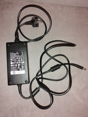 Originales Netzteil für Gaming Laptop Dell G3 3779 180w