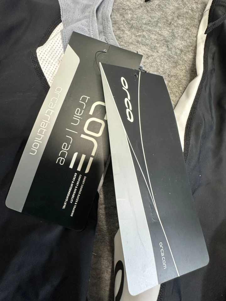 NUEVO CON ETIQUETAS ORCA Equip Camiseta sin mangas de triatlón Talla grande Negro Blanco Conjunto de tanques y pantalones cortos de triatlón Foto 4 de 4