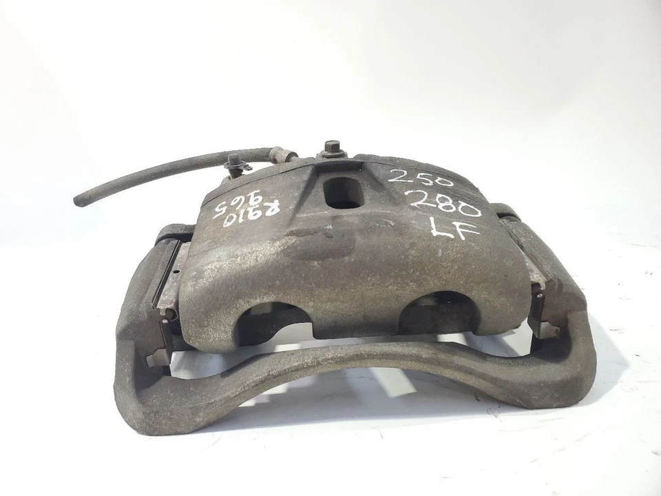 GMC Savana 3500 2017 2018 caja doble OEM pinza de freno delantera izquierda Foto 3 de 4