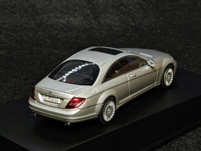 【美品】1/18 Autoart MB CL-Klasse シルバー ミニカー 1/43 AUTOart Mercedes Benz CL Klasse Silver w/ Case From