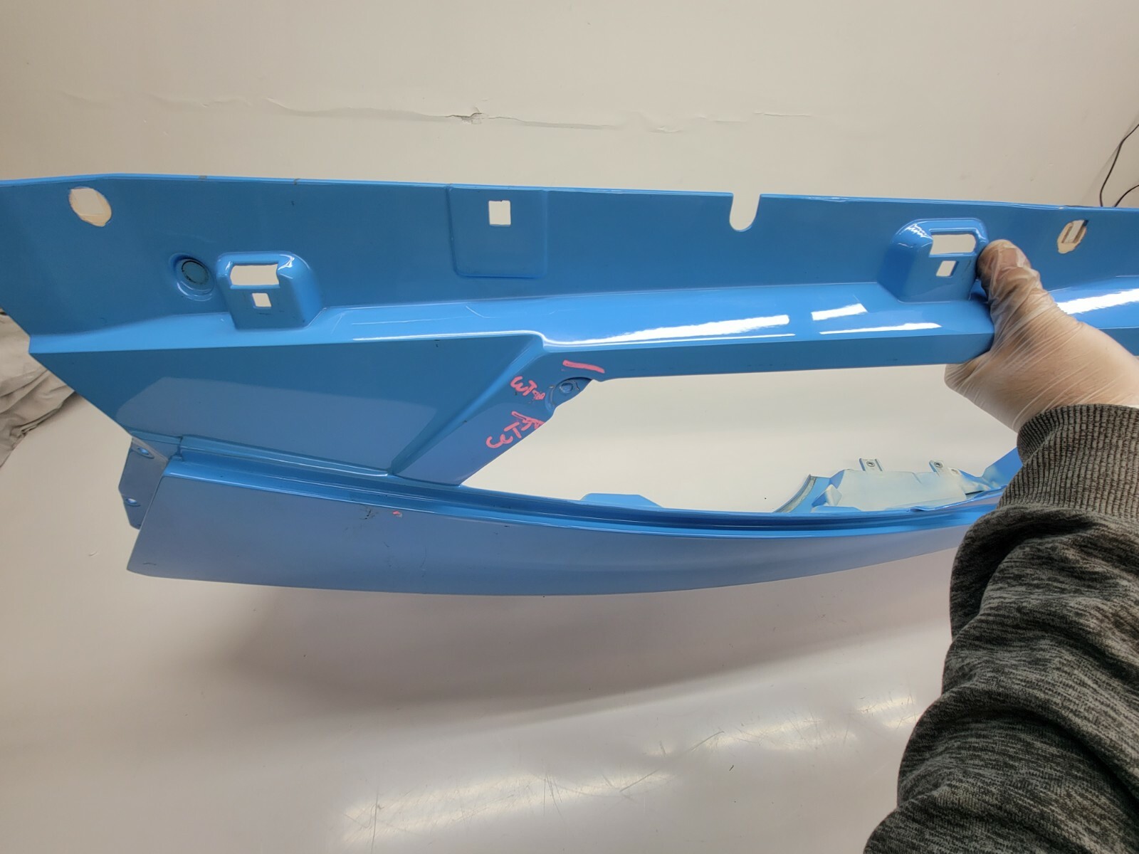 LAMBORGHINI AVENTADOR PASSENGER RIGHT SIDE QUARTER PANEL FENDER OEM 470854960
