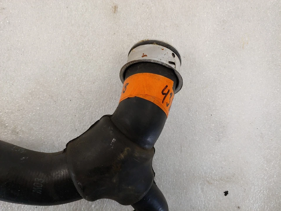 2012-2018 Mercedes Benz CLS63 AMG W218 LH Radiator Coolant Hose OEM A2185010382 Foto 4 de 4