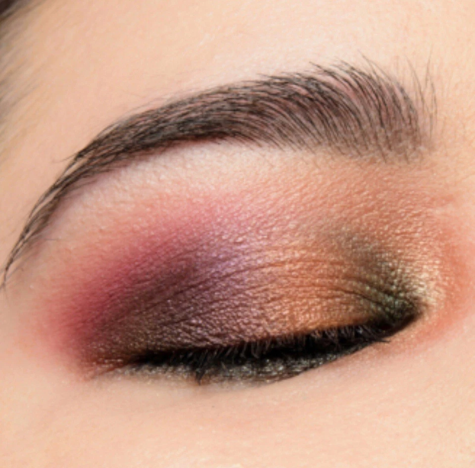 MAC COSMETICS Eyeshadow FREE TO BE Full Size .05oz Matte Eye Shadow RETIRED NWOB - Image 3 of 4