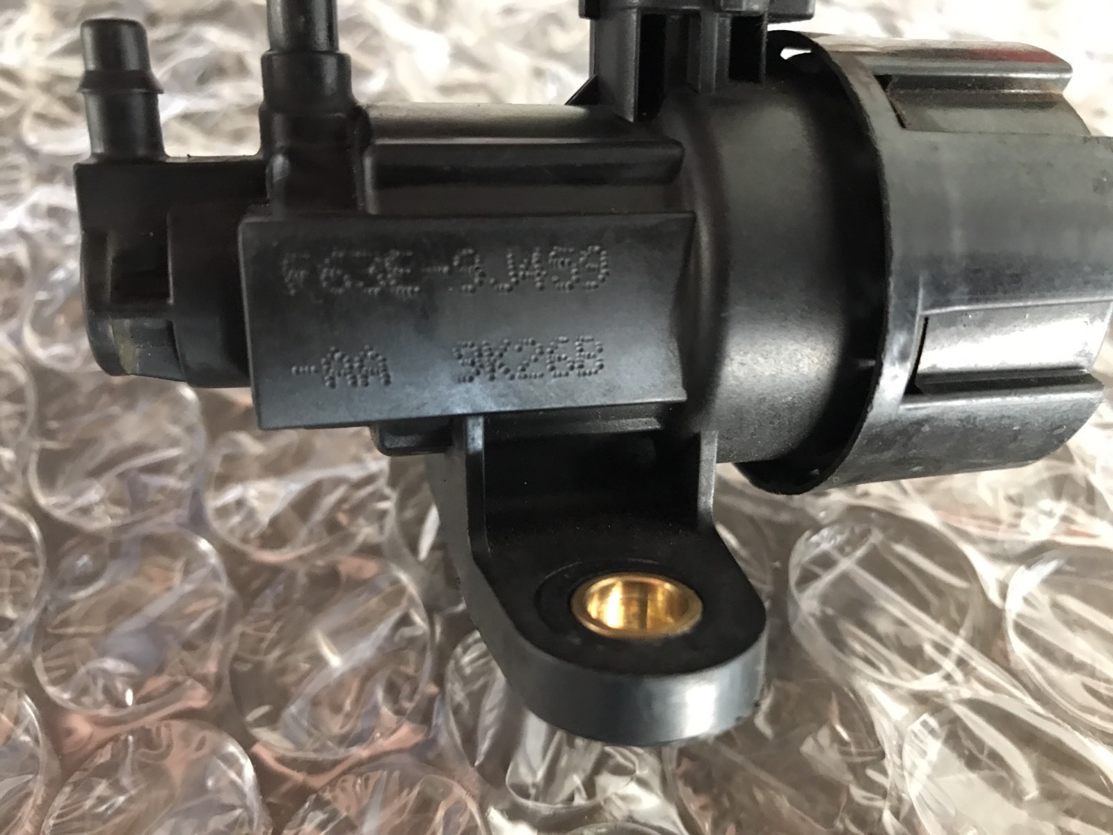 MONDEO MK2 ST200/ST24 2.5L V6 UPPER INLET MANIFOLD VACUUM PUMP***PURGE