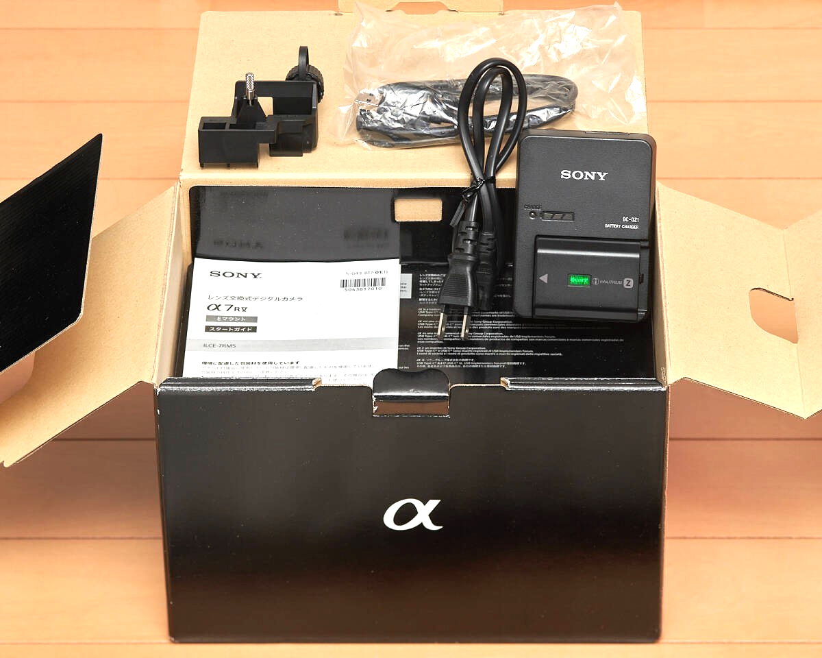 Sony Alpha A7R V A7RV ILCE-7RM5/B 61MP【Shutter Count:27016