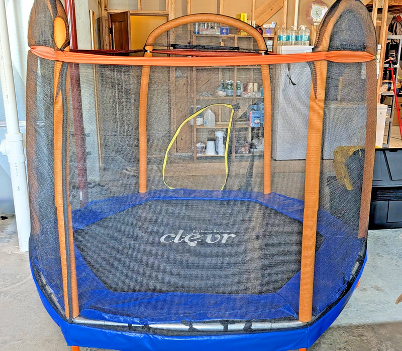 Clevr 7' Indoor/Outdoor  Kids' Trampoline