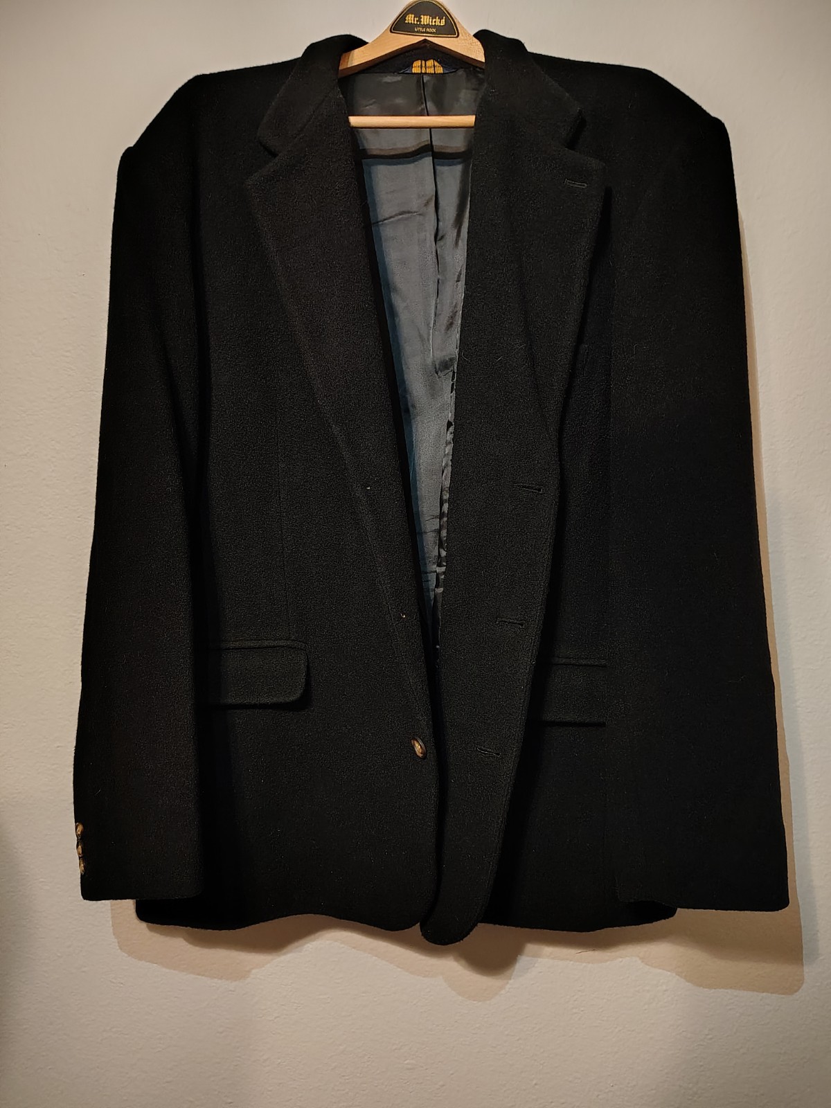 GAP Men's Black Solid Blazer Regular Suit Jacket … - image 1