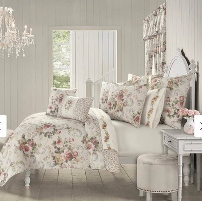 Royal Court Chablis Quilt Set MSRP: $132 Full - Queen