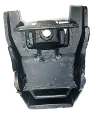 1969-1982 Chevy Corvette C3 Engine Motor Mount Left Or Right Side Oem 3989701